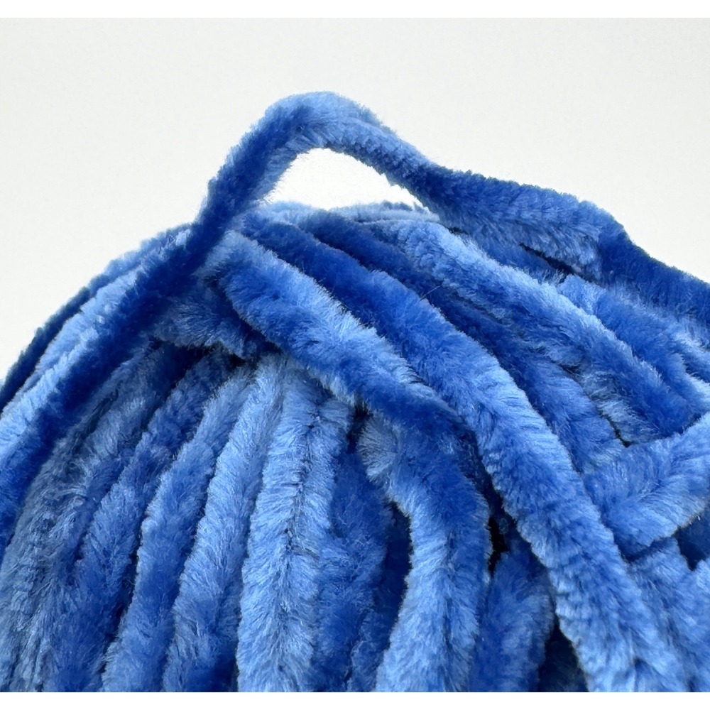 JUICY COUTURE 2-Skein-Lot Luxe Velour Yarn Nautical Blue Discontinued Joann‎ 5B - Picture 4 of 4